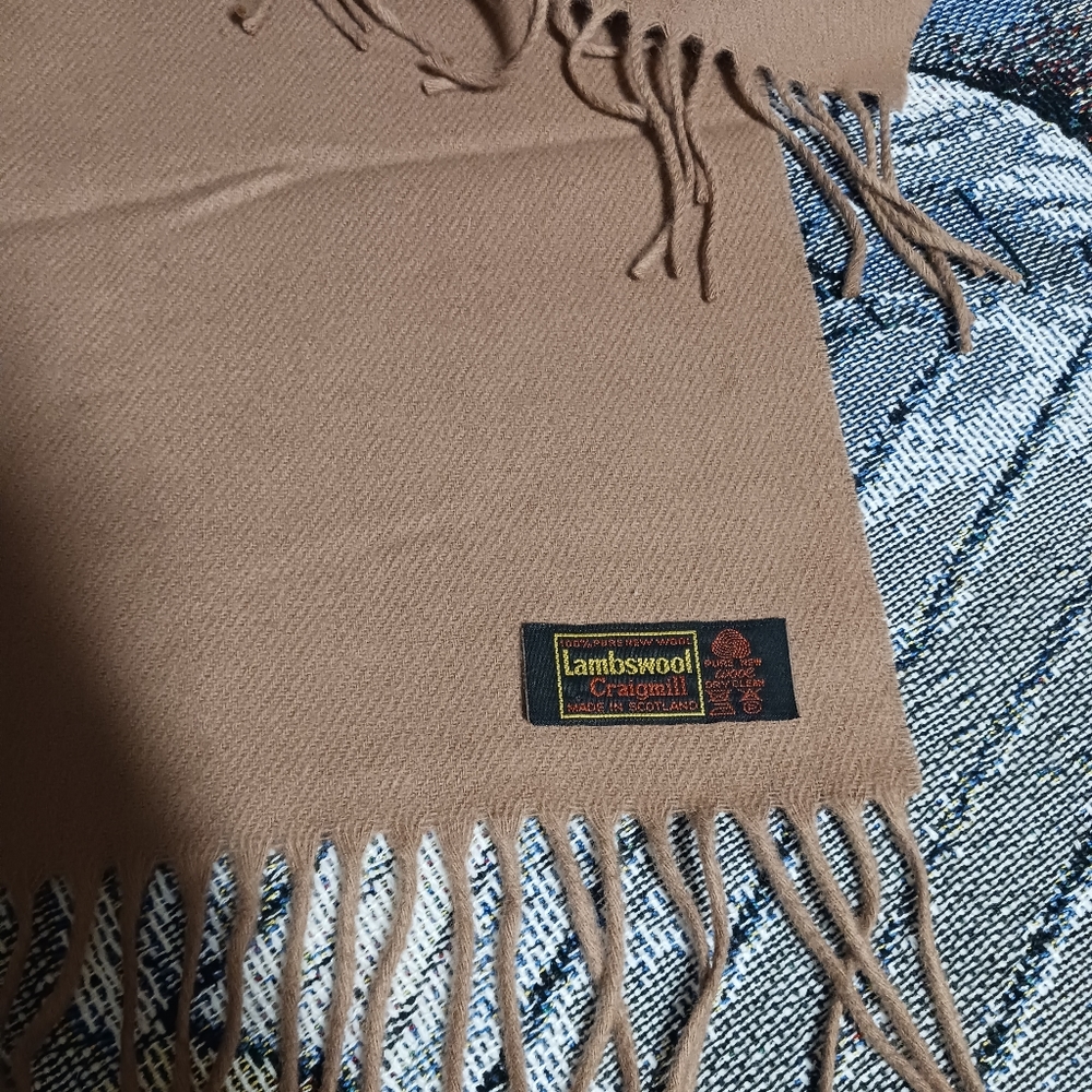 Craigmill Scarf - Picture 2 of 4